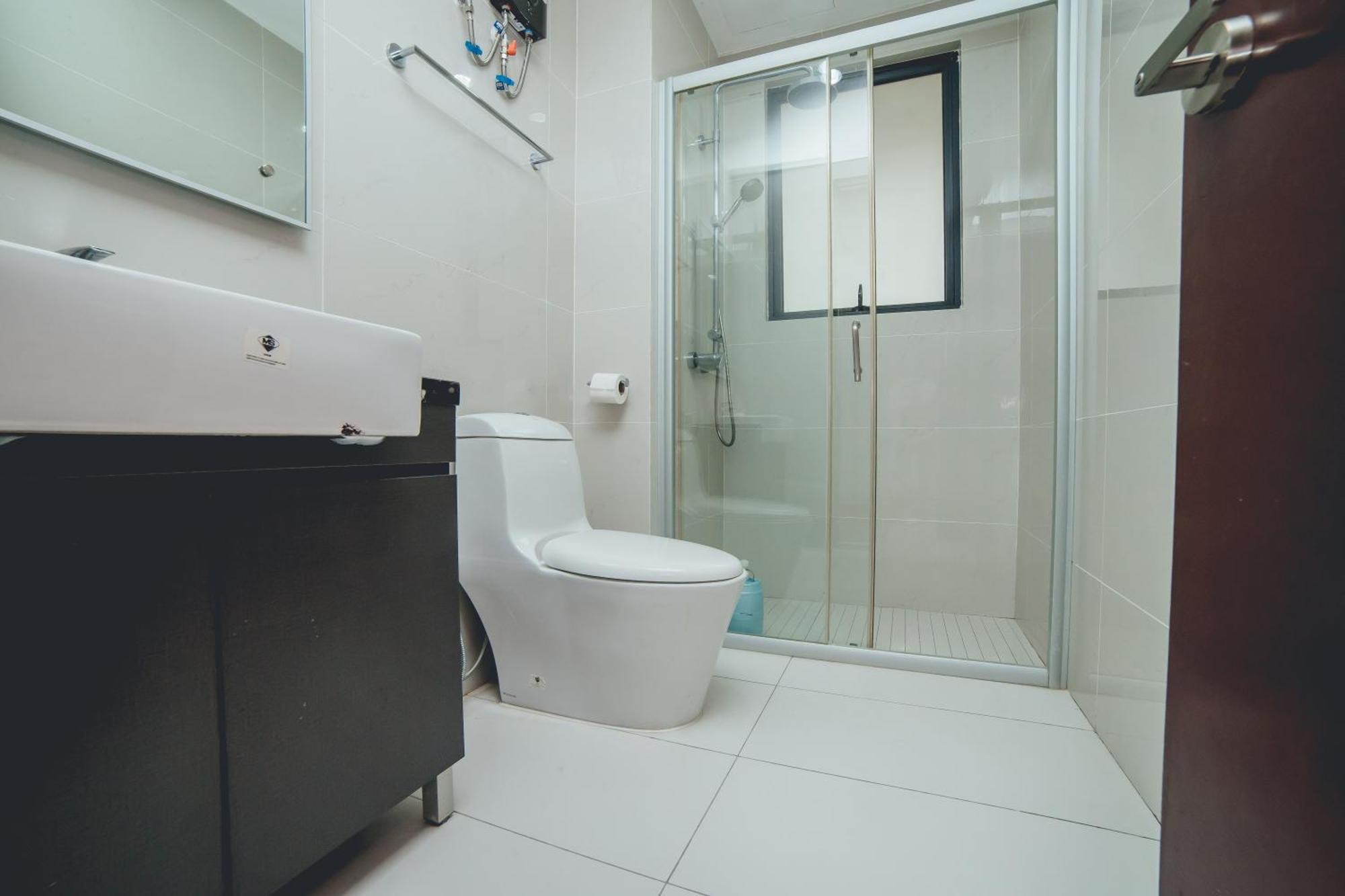 Danga Bay Coastal Bliss 3br 8pax W 3balcony By Our Pangsapuri Johor Bahru